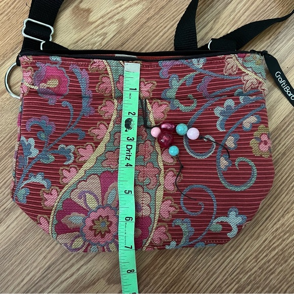 CraftiBarb burgundy pink zipper Tapestry shoulder bag - Picture 10 of 10